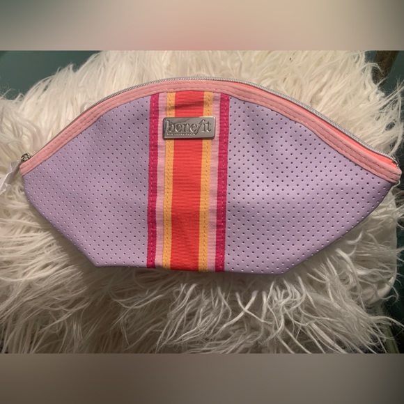 Benefit 2020 Dome Make Up Bag- NEW! - Picture 2 of 5